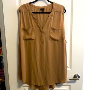 Torrid Size 4 Sleeveless Blouse
